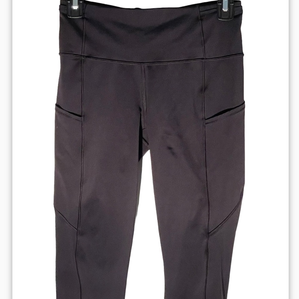 Lululemon Fast Free Cropped Leggings 19 In Size 6 Reflective